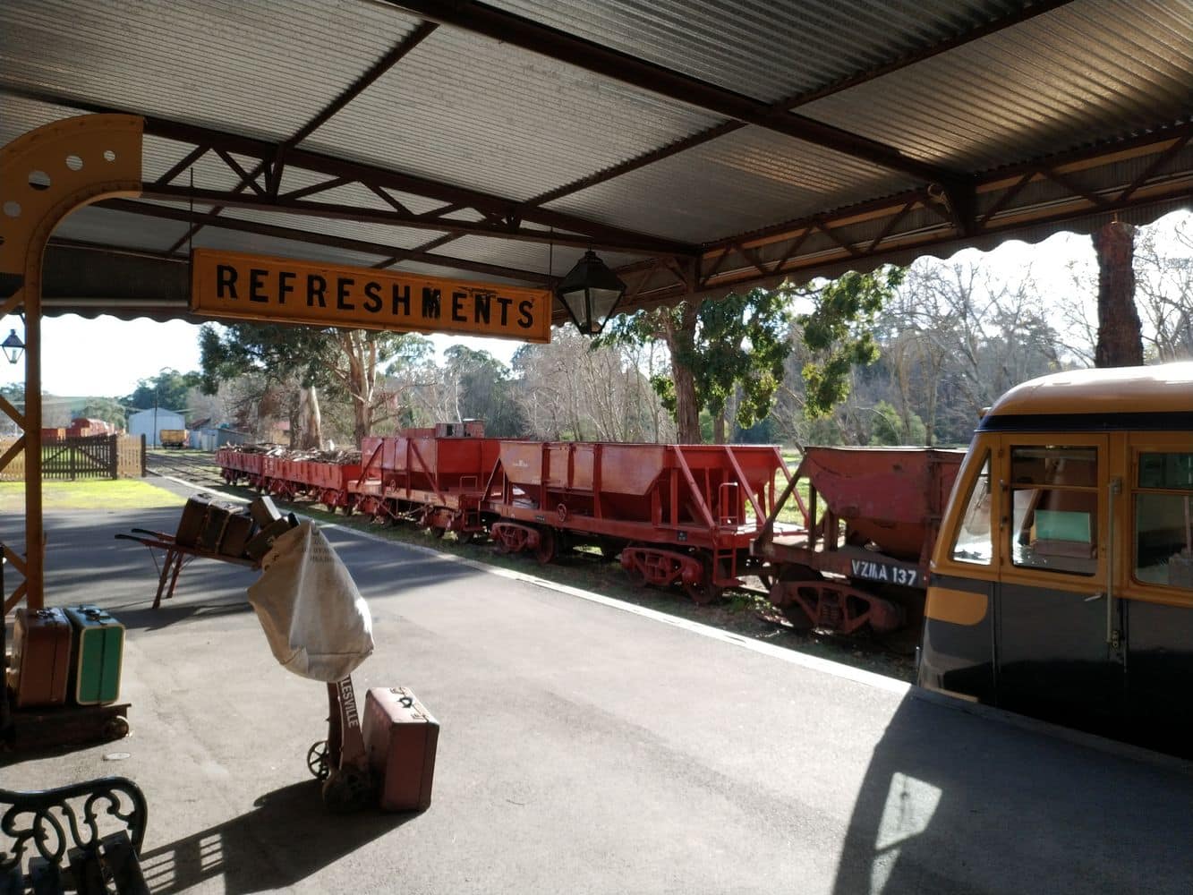 Yarra Valley Railway - Tourist Train Healesville, Victoria